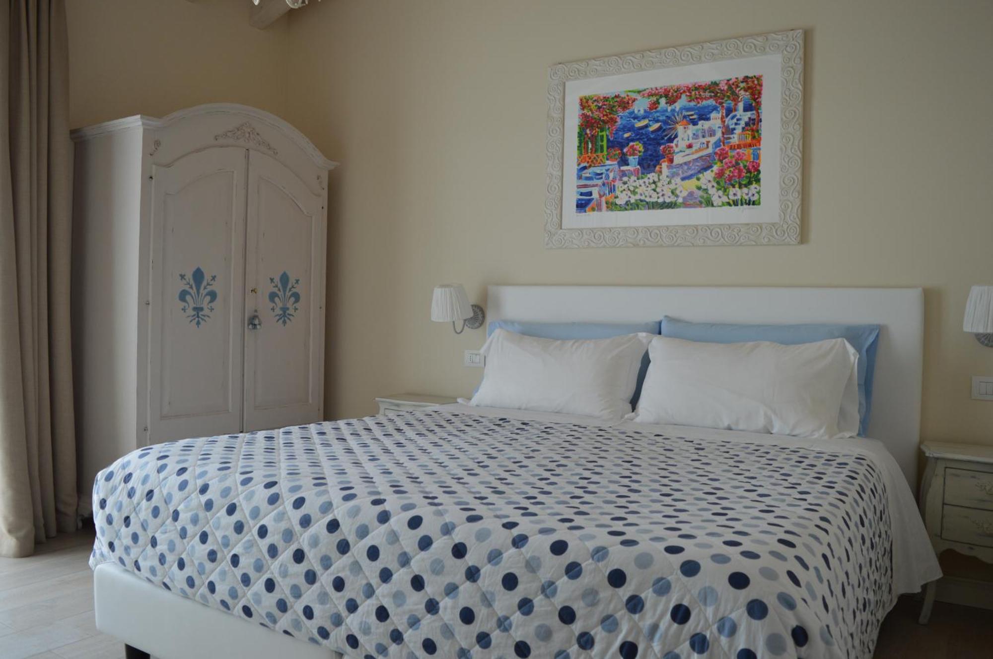 B&B La Fiaba Сирмионе Экстерьер фото